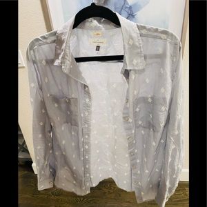 Ann Taylor LOFT womens softened button down top size medium light blue w/ white